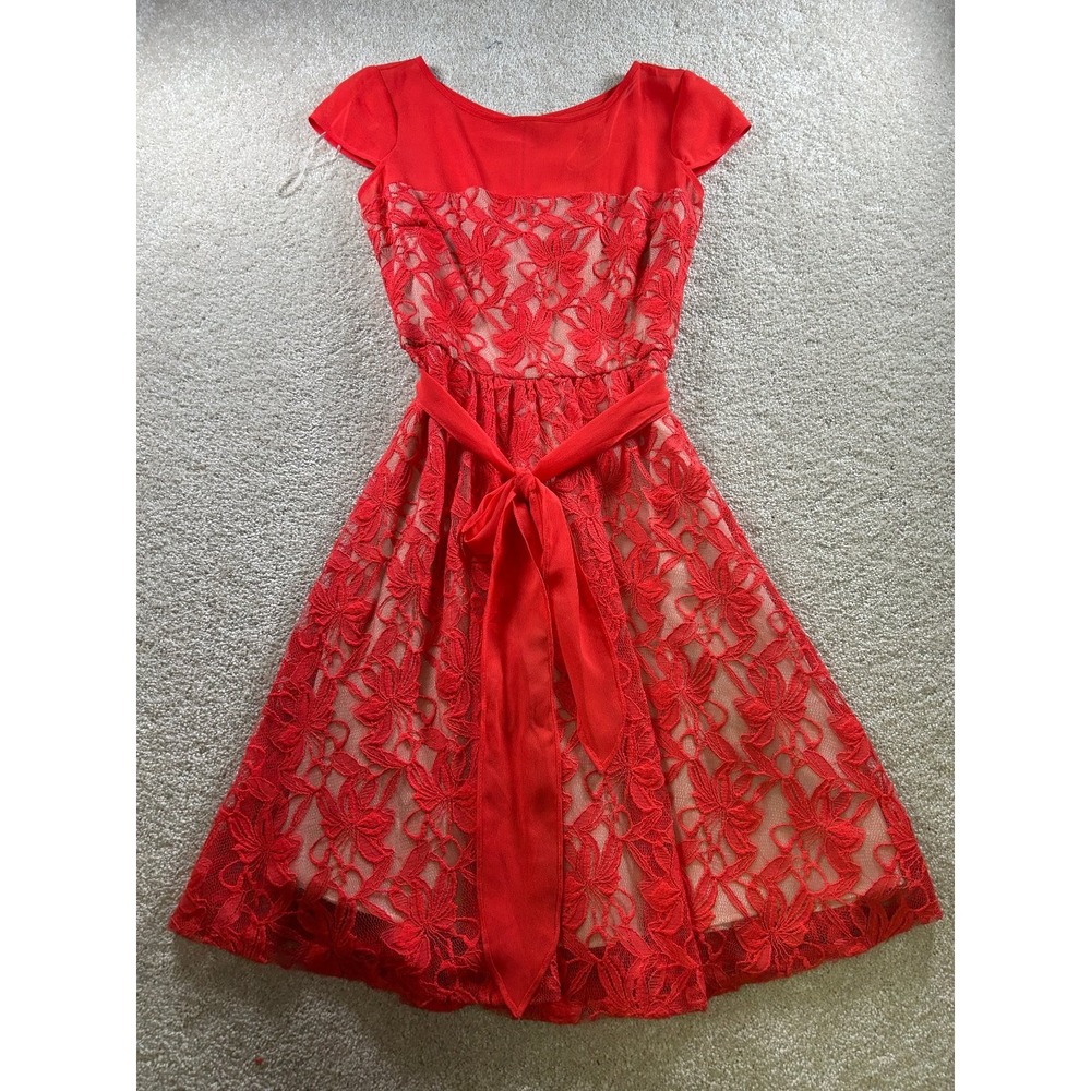 Danny and Nicole Women's Red Lace Floral Dress Size 4 with‎ Sash